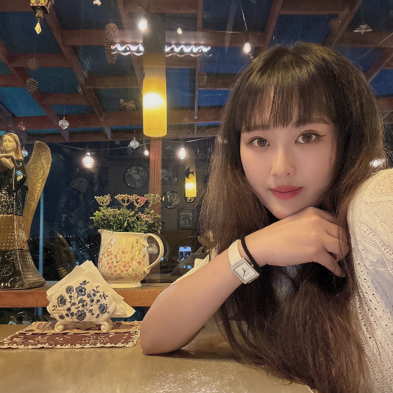 효•••