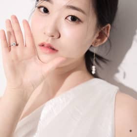 인이인이