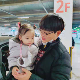 엄동동