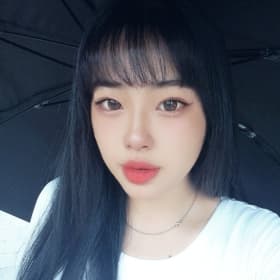윤나나