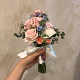 킴아