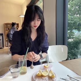 웬이리니