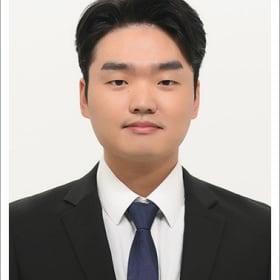 약대생김치윤