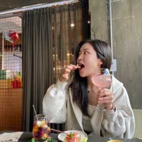 신이지