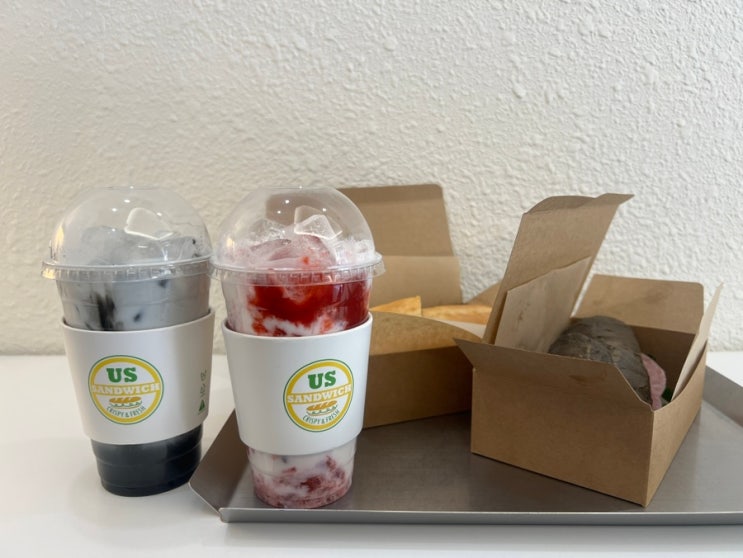 [종로5가 맛집] 풍성한 재료의 정석, '어스샌드위치' 종로샌드위치 찐 후기!