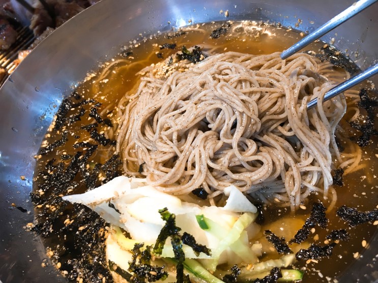 당산 막국수와 돼지갈비 맛집 : 박명도메밀한우정