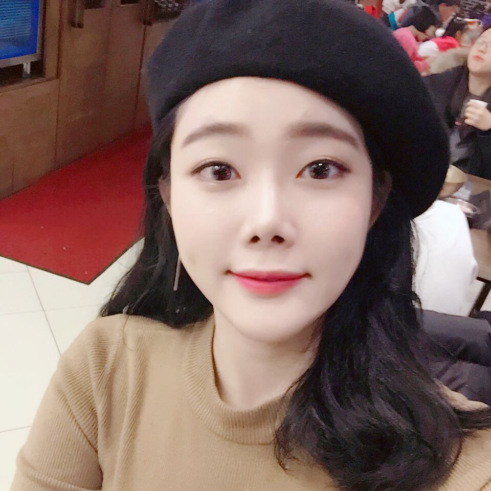#20161230
머리에 쟁반얹기😇😇😇
#셀카 #셀피 #selfie #데일리 #일상 #selfcamera #베레모