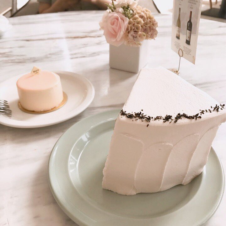 보버라운지 🍰🥛