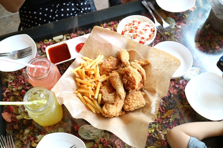 마포구청역 맛집 - 마포구청역 치킨 - 망원동 치킨 - 치킨친구