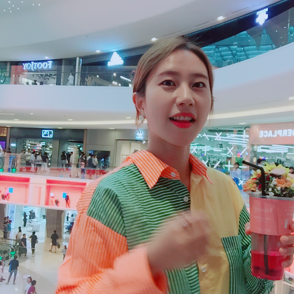 💗패카뷰 on Instagram: “#핑크스터 에서 #오백원뽑기#500원뽑기 #이벤트 당첨되서 받은 #셔츠 ! 앞뒤 구분없이 입을수 있어서 넘나 좋음 👍🏻 현재 핑크스터 오픈기념으로 500원 지불하고 뽑
