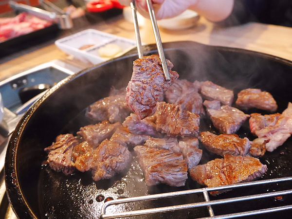 사당 모임장소 "웃찾소" 소한마리 맛있어요 :)