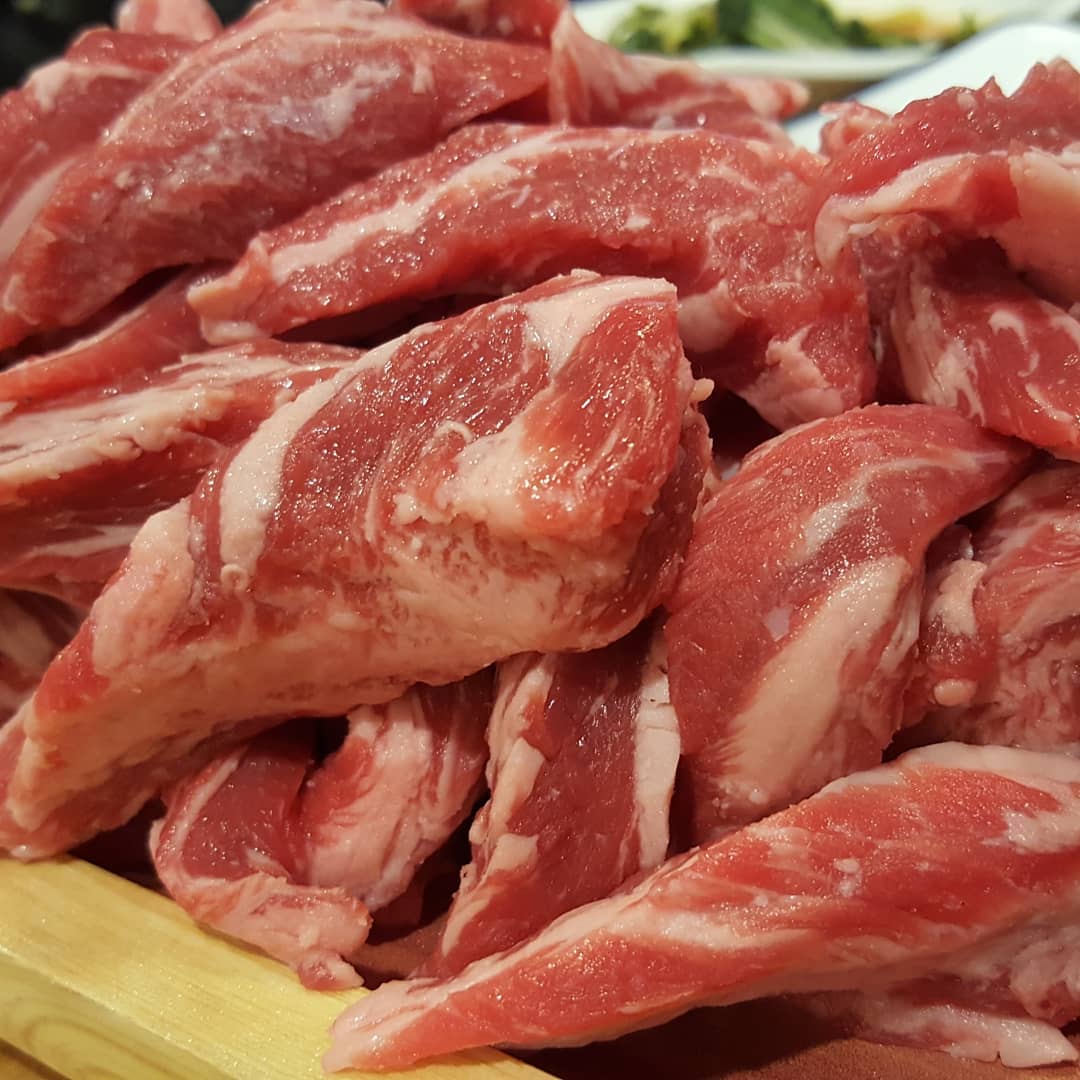 가성비 정말 좋은데 찾았당❤

#김포맛집 #김포봉구네 #김포고기맛집 #봉구네고기집 #김포소고기 #김포돼지고기#참숯소갈비살