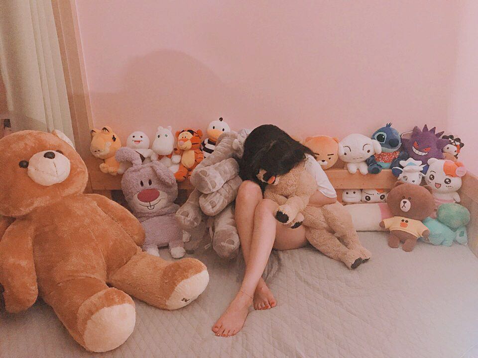 누군가에게 매일 생각나지는 않아도 
가끔, 아주 가끔 생각나는 내가 되었으면 좋겠다.