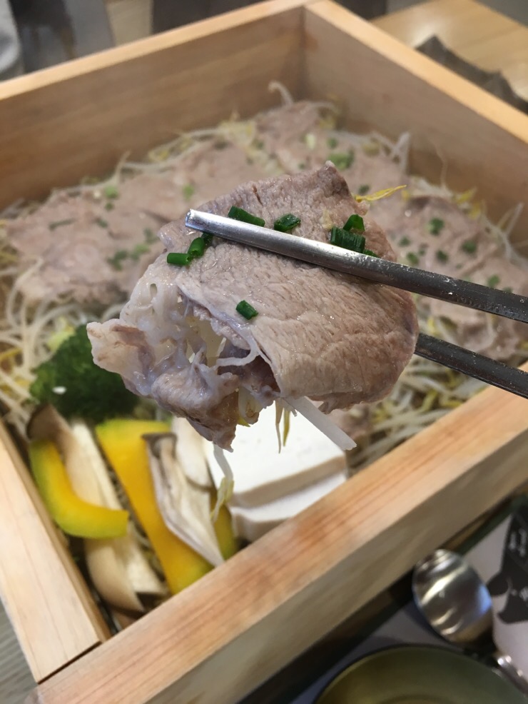 혜화 맛집 _대학로 찜&샤브 전문점 “도토리편백집”_생방송투데이