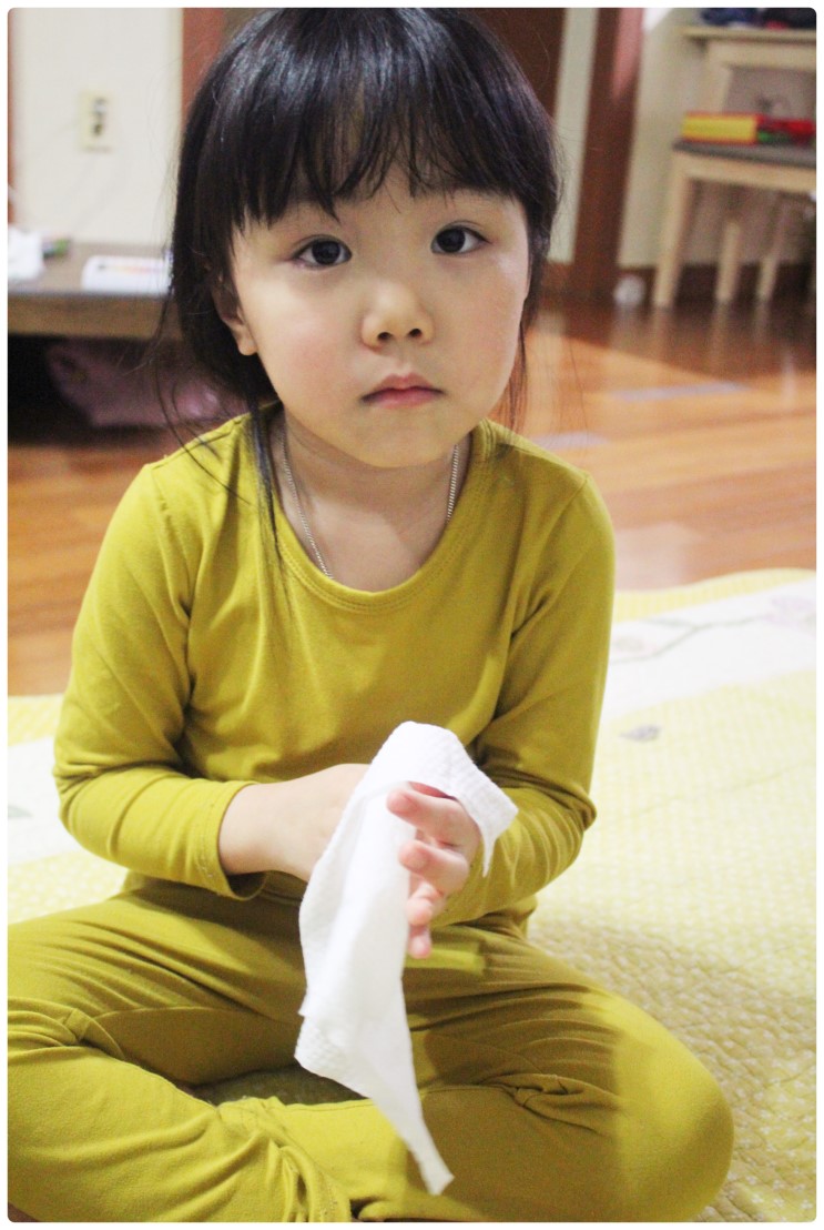 아기물티슈 스킨터치 촉촉도톰 안전해요