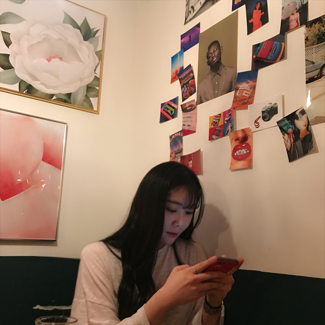 20180408~10
1년만에 광주나들이😍
갑자기 연락했는데도 시간내서 봐준 예쁜이들 감사합니당! 서울가기시룸요ㅜㅠ
그래도 몸건강하구 씨유어게인💪 (인스타안하는 연송이, 유잔이도❤️)
#광주 #노다지 #카페바리에 #빅애플 #노네임다이닝 #영도씨 #코발트 등등등등~