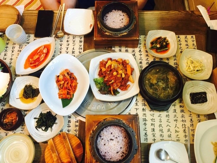 [소소한데이트]한정식맛집_둥구나무신림점!_가족모임맛집