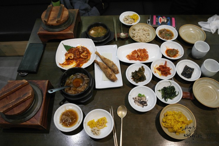 [사당맛집] 둥구나무 한정식 맛집에서 건강한 약선돌솥밥 즐기기!