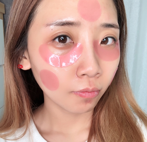 자기전 피부관리는 아이패치가 최고::라보레 하이드로겔 패치