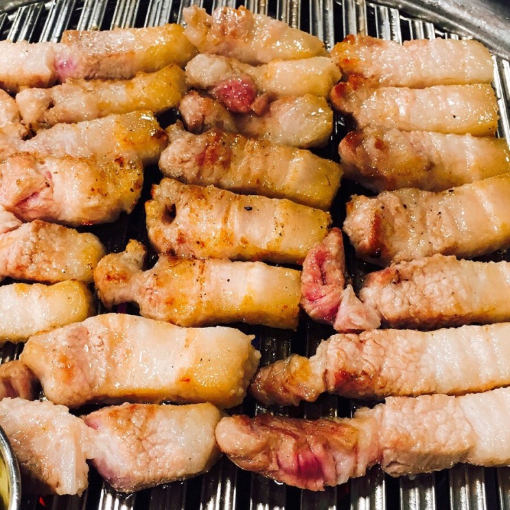 신림고기맛집: 연탄아재_육즙터지는 신림삼겹살, 갈치속젓 신세계