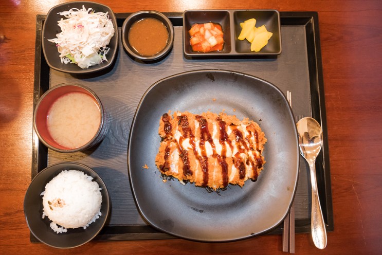 서현동맛집 - 일본식 수제돈까스 맛보고 싶다면 돈카츠플러스로~