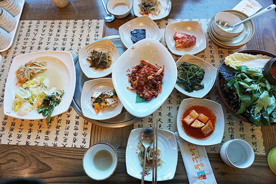 [신림/맛집] 건강한 식단으로 모임 장소로 딱! < 둥구나무 / 한정식 >