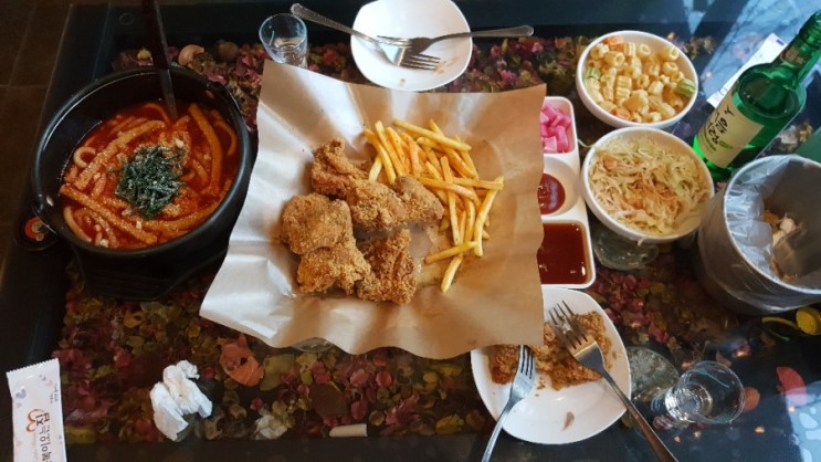 마포구청역 맛집 치킨친구 모임장소 굿^^