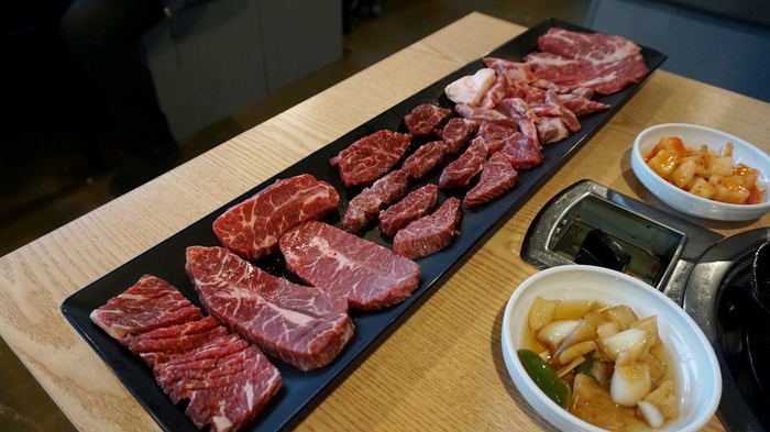 사당역모임장소 웃찾소, 소한마리 배터지게 먹기
