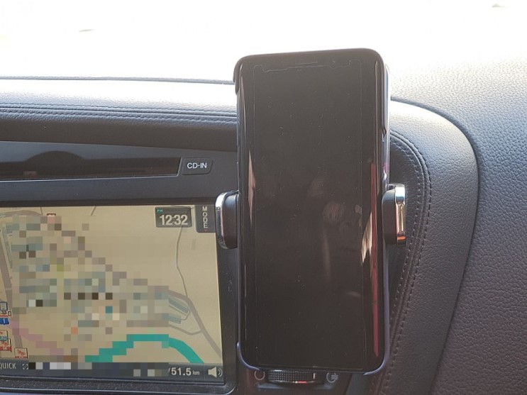 차량용 스마트폰거치대 대쉬크랩 모노