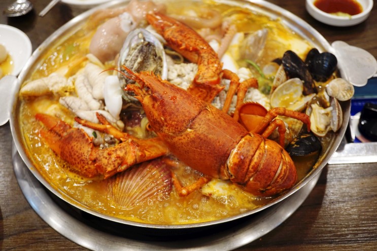 부평해물탕거리맛집 .회식장소 남해해물탕 랍스타가 들어가다니