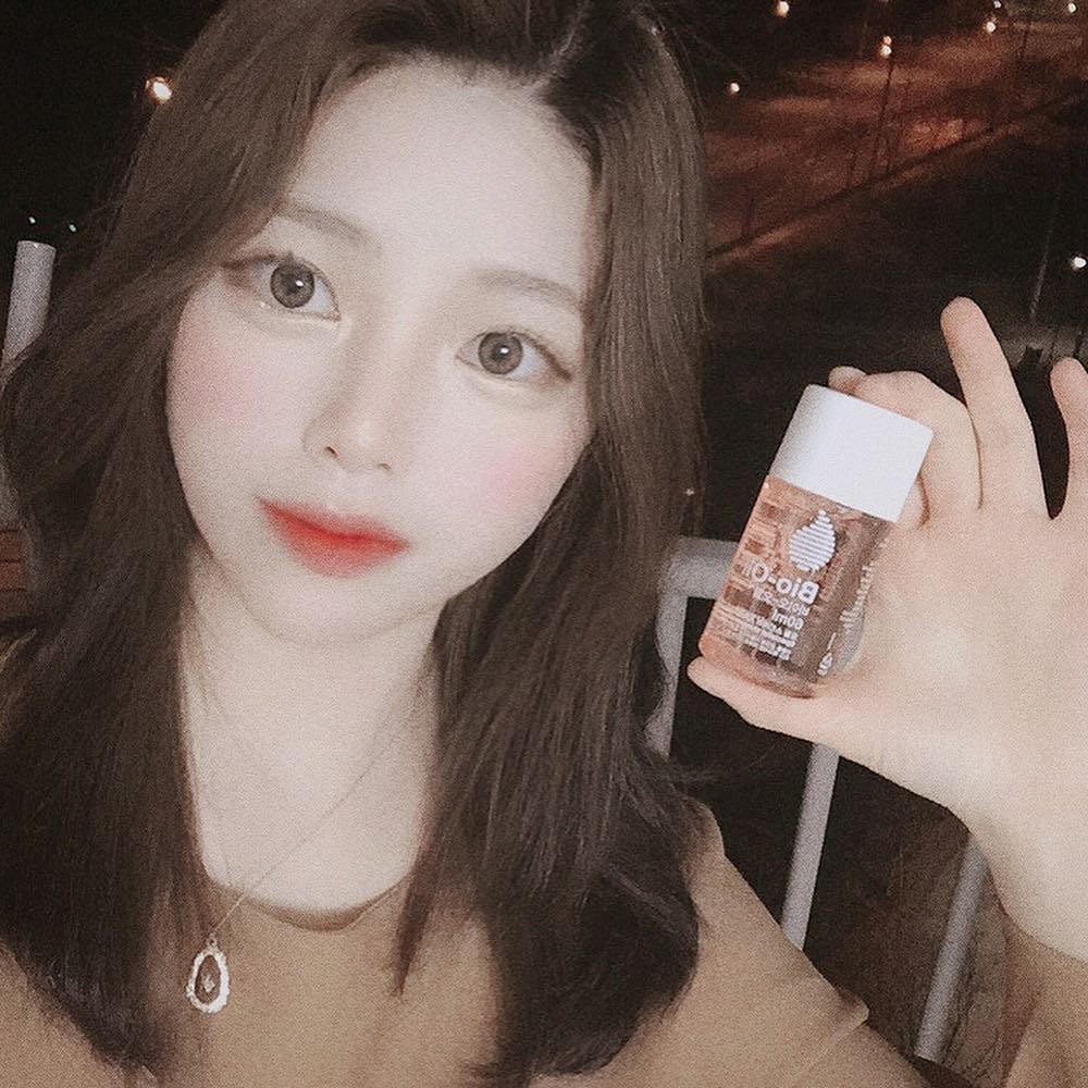 sᴇᴏɴʜʏᴇ, ʀʏᴜ on Instagram: “끈적임 없이 오래가는 바이오오일, 요즘 데일리템!
#바이오오일 #페이스오일 #바디오일 #멀티오일 #보습오일 #뷰라벨페이스오일 #올리브영페이스오일 #김남주오일”