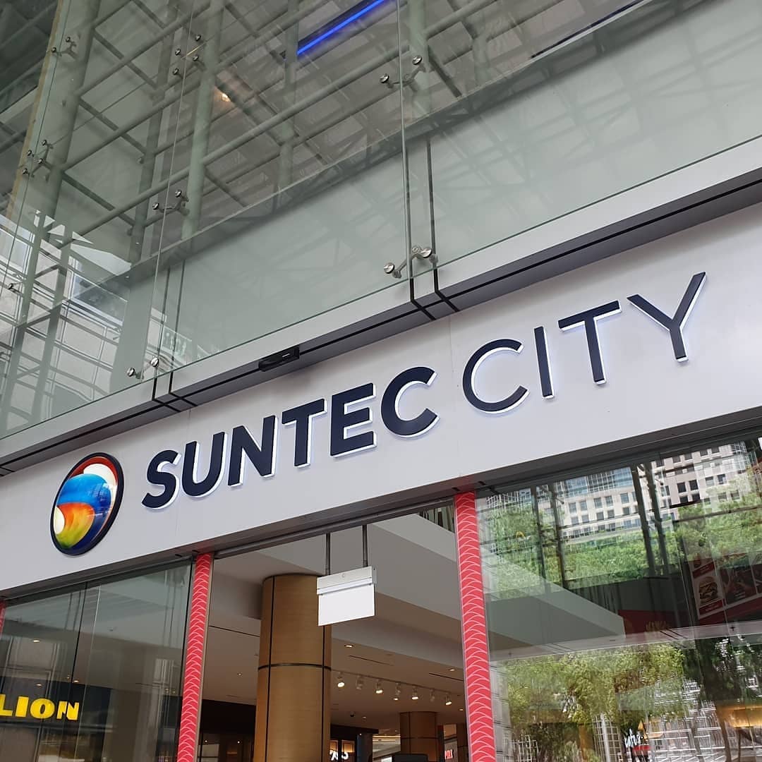#singapore #🇸🇬 #sunteccity #goldenvillage
#avengers #avengersendgame #어벤져스 
#어벤져스엔드게임

싱가폴에서 보는 어벤져스! 개봉 한 지
얼마 안 됨 플러스 주말크리로 못 볼 뻔 했는데
대체적으로 맨 앞줄은 남아있어서 세시간 뒤
시작하는거로 잡았다... 넘 설렌다๑´ڡ`๑❤