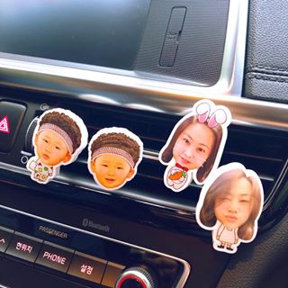 Hell_o♡ on Instagram: “#깜찍뽀짝 ヽ( ᐛ )ノ 귀여운조카얼굴로 차안은 좋은향기가득 #에이비 에서 나온 #차량용방향제인데 향이 전부좋아🥰 강할꺼라고 생각했는데 향이 상쾌하고 상큼하고 다 맘에들구나 . 정기사 차에는 #조카뿜뿜 내차에는 #자기애뿜뿜 #체리블라썸 으로…”