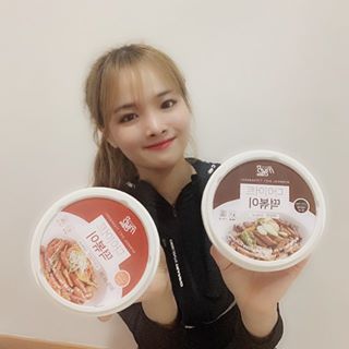 김수정 on Instagram: “통밀 떡으로 만들었는데 쫀득햄 !
운동후 떡볶이가 먹고싶을 땐 
#마이비밀 #다이어트 떡볶이”