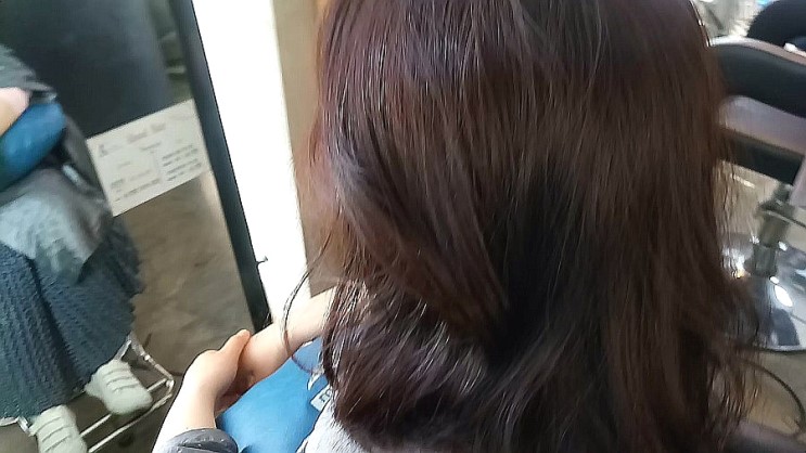홍대미용실, 어헤드헤어(쿨톤에 어울리는 핑크브라운으로 염색 했어요)