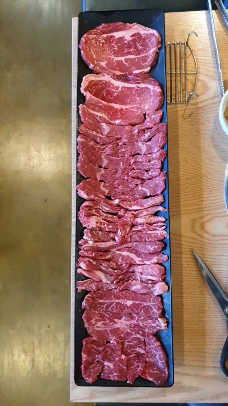 사당역 고기집 소고기 모임 회식 장소 웃찾소 가성비 좋은 소고기 식당 추천