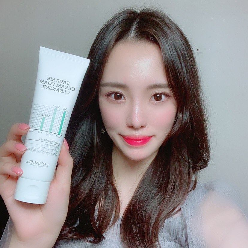 👩🏻혜인💕모리🐶 on Instagram: “#로하셀세이브미폼클렌저 피부를 정화시켜주는 착한 #모링가 #수크랄페이트 진정도 시켜주고 미세먼지까지 씻겨주는 쫀쫀한 폼까지 착한 클렌징폼!…”