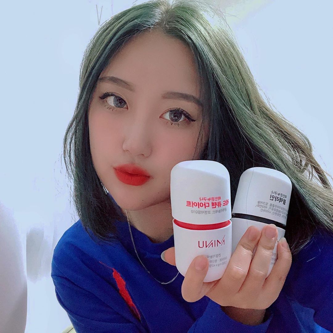D͠a͠e͠u͠n͠ on Instagram: “저랑 미인되실분ㅋㅋ 요근래에 미누 제품 꼬박꼬박 챙겨먹으니까 아침에 손발 붓기가 덜함 (엄청많이 먹었는데도 조금씩 빠지는중!ㅋㅋ)👻 레드, 블랙 둘다 체중감량 뿐만 아니라 신진대사를 높여준데요! 진짜 운동이랑 병행하면서 챙겨먹으면 건강하게…”