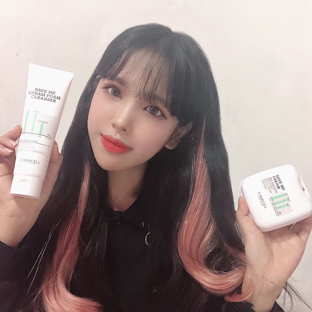 ᵞ ᴱ ᴮᴵᴺ on Instagram: “로하셀 크림이랑 같이 쓰면 찰떡🐇 풍성한 거품으로 미세먼지 완벽 세정 지친 피부를 지켜주는 모링가 성분 피부 데미지에 도움주는 수크랄페이트 성분으로 깨끗한 피부 만들기🌊💙🌊 . . #로하셀 #로하셀세이브미 #로하셀세이브미클렌저 #로하셀세이브미폼클렌저…”