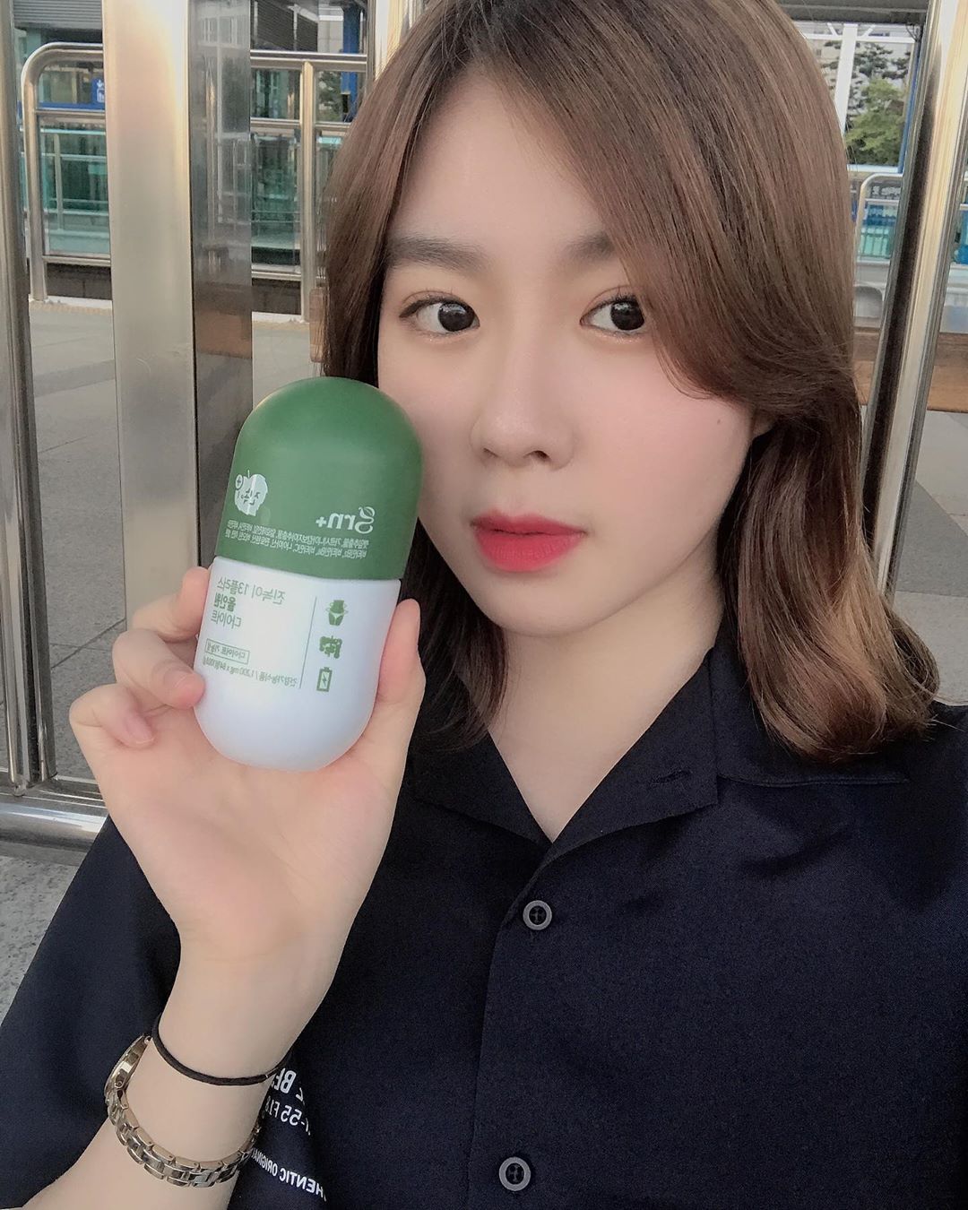 @eunhyetae on Instagram: “다이어트 알약 항상 궁금했었는데, 이번에 좋은 기회로 grn진녹이 영접 🥳🥳 이번 신제품 진녹이는
깻잎추출물+가르시니아로 체지방감소효과⬆️⬆️ 식전 30분에 2정씩 먹어주고있는데
확실히 몸이 가벼워졌다👍👍
더 늦지않게 여름준비하자요〰️”