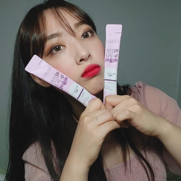 林知(智)善 on Instagram: “펙틴 식이섬유 솔비톤 원료가 풍부한 푸룬덕분에 매일 화장실 간당 🤷 여윽시 다이어트와 화장실엔 말린자두라던데  말린자두 =푸룬 =화장실로가는 가장 빠른길 😗 덕분에 살도 빠지는 기부니 총총 😘 처음 먹는날부터 남들과는 다르게 남들보다 빠르게 화장실을…”