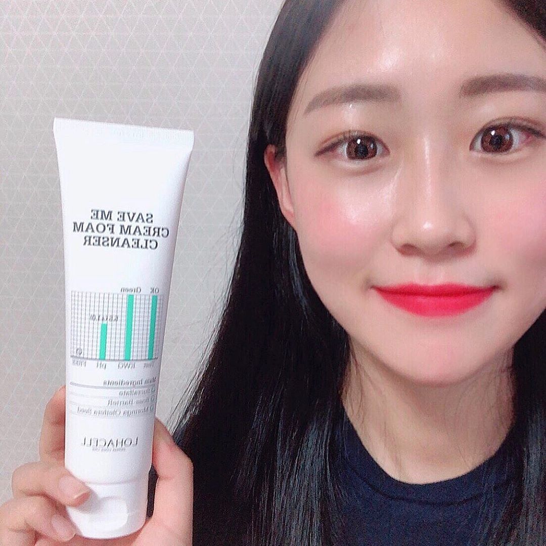 Eᑌᑎ ᕼᗩ on Instagram: “이거슨 나를 추천하는것인가 폼클을 추천하는것인가 ..ㅎ #내얼굴대문쨕 #왕대듀 쫀독쫀독하니 완젼 찹쨜떡이라 먹을뻔 은구라고 넘나순해서 아침저녁사용하기조탕💖 세안후,,촉촉수분만땅이라  피부 땡기는 느낌 없어 건조한 내피부에 딱❗️ (무엇보다 세정력…”