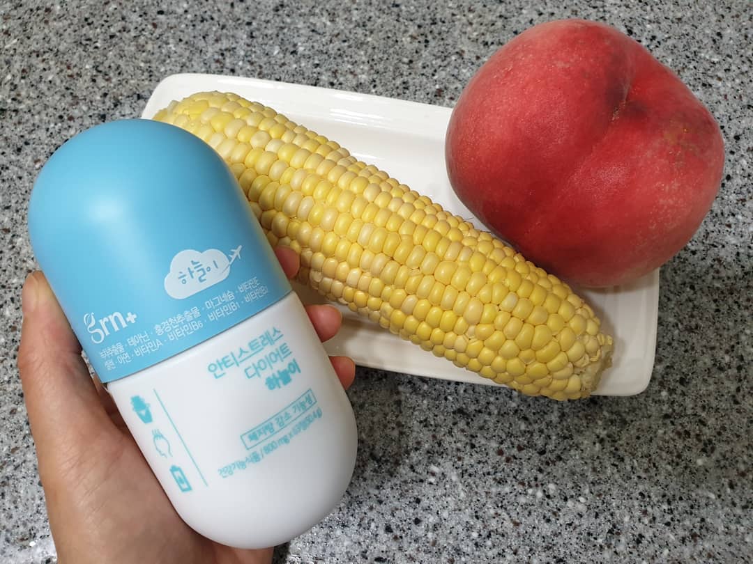 - on Instagram: “좋아하는 약 브랜드 중 하나🤭 종류별로 다 사본 듯. 저녁은 굶지 못하니, 점심이라도 #다이어트식단 #초당옥수수 #복숭아 . #하늘이 #grn #지알엔 #grn다이어트 #grn하늘이 #다이어트하늘이 #수면다이어트 #다이어트 #살빼자 #다이어트후기…”
