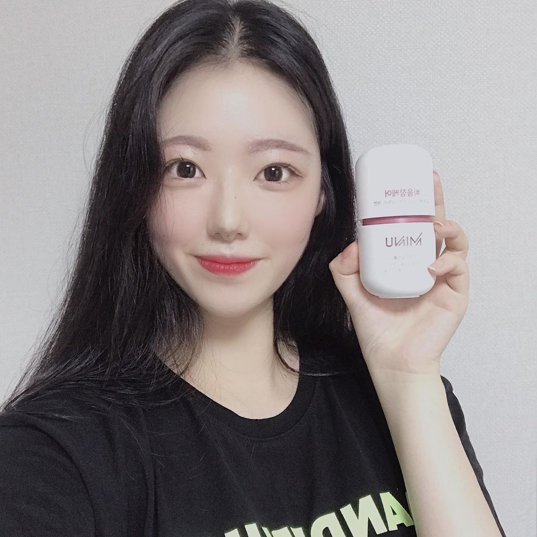 정혜민 on Instagram: “배변활동을 위한 2중기능성 프로바이오틱스와 알로에전잎을 함유하고 있는데 원활한 배변활동은 물론 장 내 유해균은 억제하고 유산균은 증식시켜 건강한 장 환경을 만드는데 도움을 줄 수 있는 제품👍🏻💘 다이어트를 하면 화장실을 잘 못 가게 되는데…”