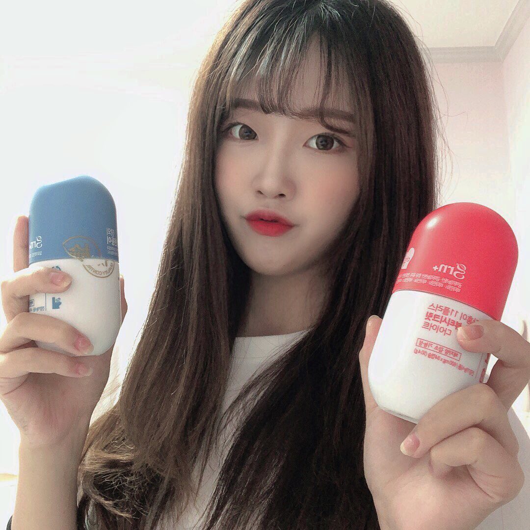백윤주 on Instagram: “아르바이트하는 곳에서 밤에 피자, 치킨, 파스타 등등 먹으니 🐷가 되었다.. 😭
그래도 먹는 건 평소랑 똑같이 먹는데 이거 덕분에 화장실 많이 가서 그런지 몸이 가벼워지는 느낌이 든다‼️
체지방 걱정일 땐 천둥이+다홍이로 관리합시당👍🏻”