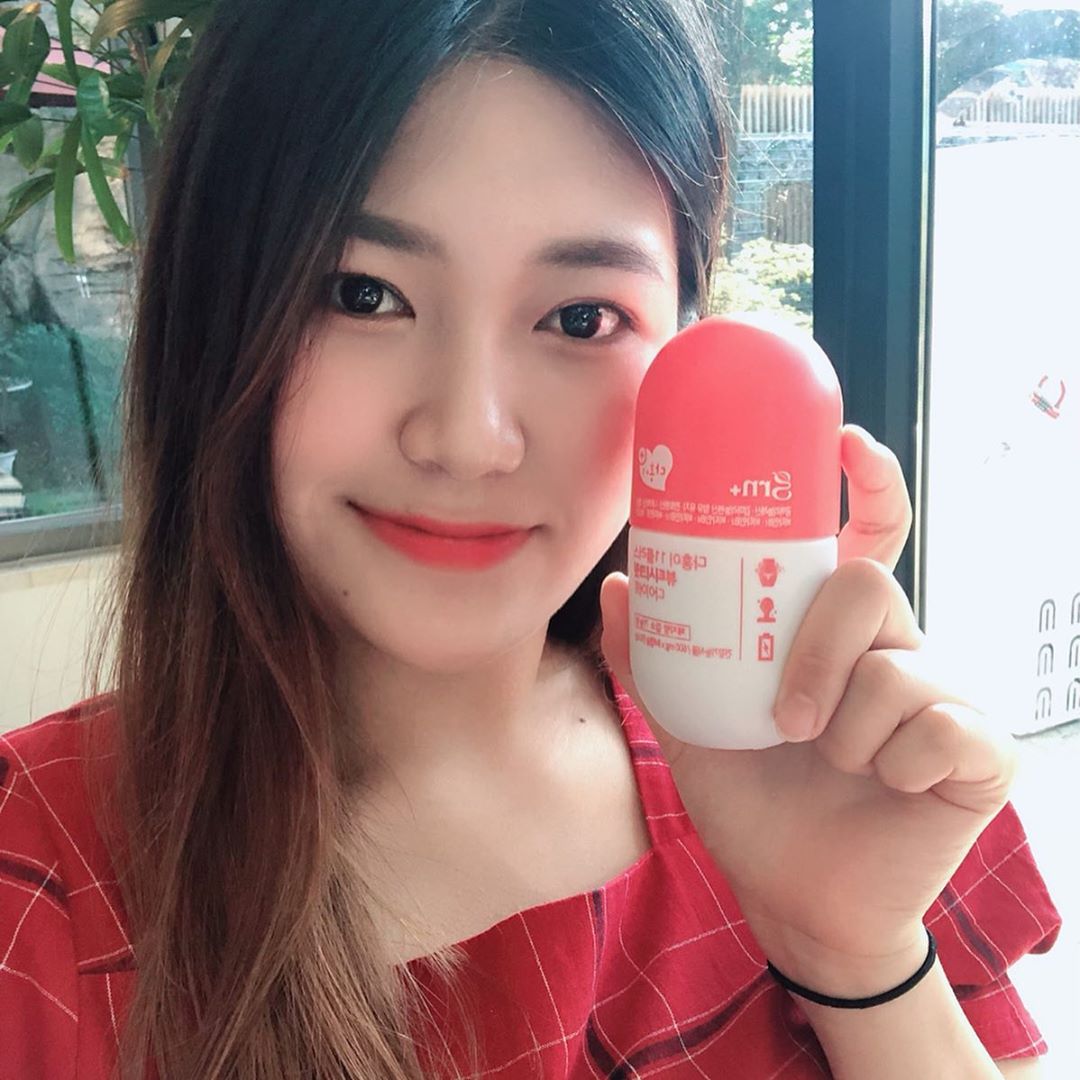 🍑🍑 on Instagram: “#grn #grn다이어트 요즘 다이어트를 하려해도 잦은 약속때문에 식단 관리가 되지않아보조제 섭취를 시작했는데 먹고 싶은것을 먹어도 보조제 덕분인지 오히려 살이 빠지는게 눈에 보였습니다!!😆 ⠀ ⠀ 다이어트 하시는 분들!! 보조제로 드시는거 정말…”