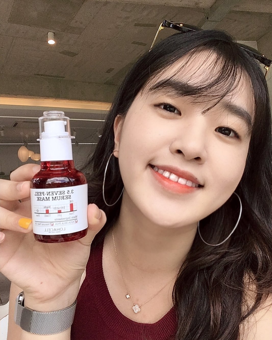 Hye Rim Kim on Instagram: “원래 좋은 제품은  공유하는 거래요🙏🏻 덥고,습하고,건조한 날씨들이 무한반복중인 나날들에 미세먼지까지.. 피부가 숨쉴시간도 없어져  #각질#트러블관리 힘쓰고있는데 #로하셀3.5세븐필세럼마스크 로 안심하게 되었어요😝  다른 각질제거제와 달리…”