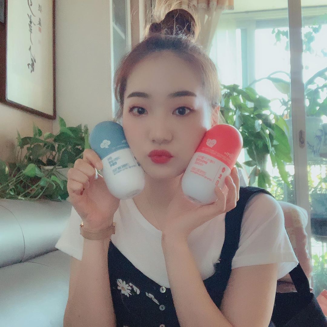 에이엘 @ᴀ_ᴇʟ on Instagram: “#💊 . . 요즘 꾸준히 먹고 있는 #grn 건강기능식품! ❤️다홍이는 체지방 감소에 도움을 주고 여자에게 그렇게 좋다는 보라지 꽃 감마리놀렌산이 함유되어 있어서 민감한 그 날 불편 상태 개선은 물론 피부상태 개선에 도움을 준다고 해서 꾸준히 먹으며…”