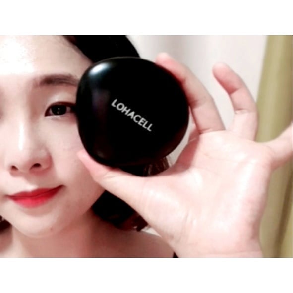 김선희 on Instagram: “#쿠션추천 . 극강 지속 쿠션으로 퇴근까지 그대로 유지해주는 로하셀 조약돌쿠션. . 한낮 2~3시 뜨거운 시간이 되면 화장이 밀리고 뜨고 지워지는 편인데 가볍지만 단단한 밀착력으로 입술에 오래남는 틴트처럼 피부에 오랜시간 매끄럽게 유지되네용. .…”