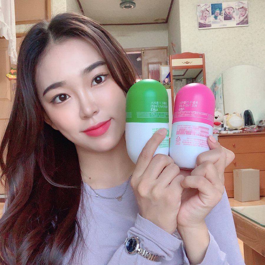 뜰기ෆ on Instagram: “💗요즘 필수템 분홍이 초록이💚 GRN 분홍이는 탄수화물이 지방으로 합성되는 것을 막아주는 가르시니아 추출물이! GRN 초록이는 체중감량에 도움이 될 수 있는 카테킨이!  이러니 어떻게 안 먹어,,, 못 잃어,,😢 다들 분홍이 초록이로 마음껏 먹으면서…”